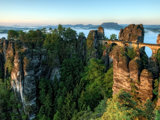 Высокие горы