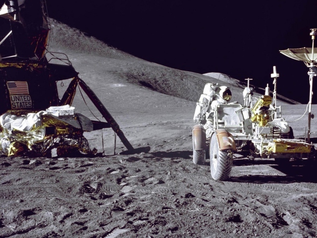 Человек на Луне