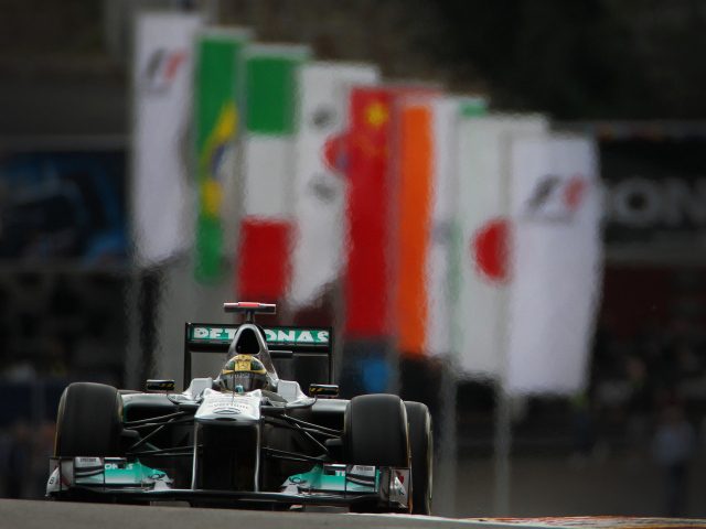 Болид Формулы 1