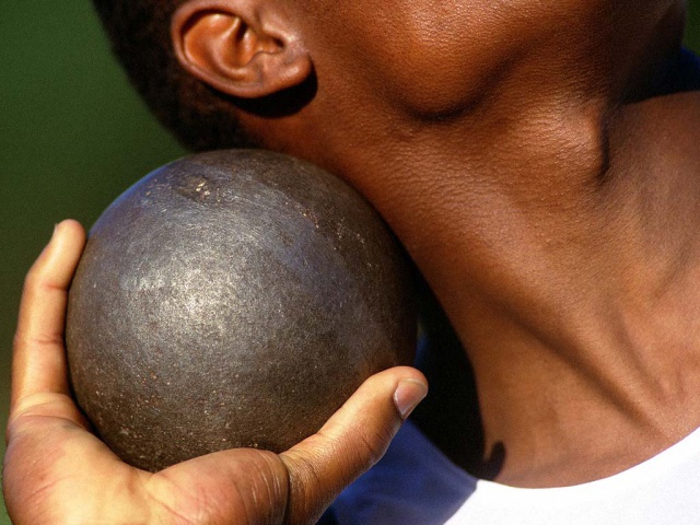 Метание ядра