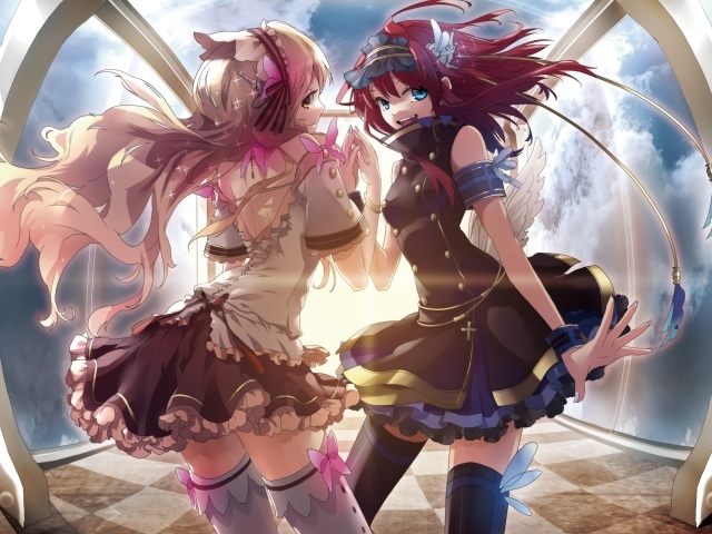 Девочки танцуют