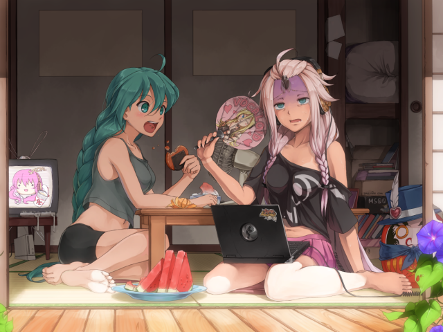 Аниме девочки с ноутбуком