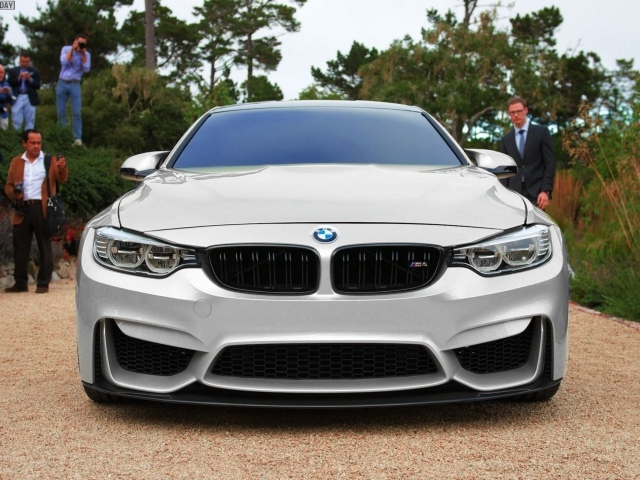 Серый BMW M4