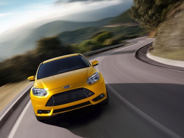 Форд в движении