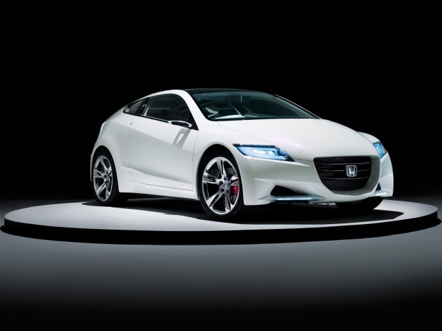 Белая Honda CR-Z