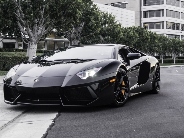 Lamborghini на улице