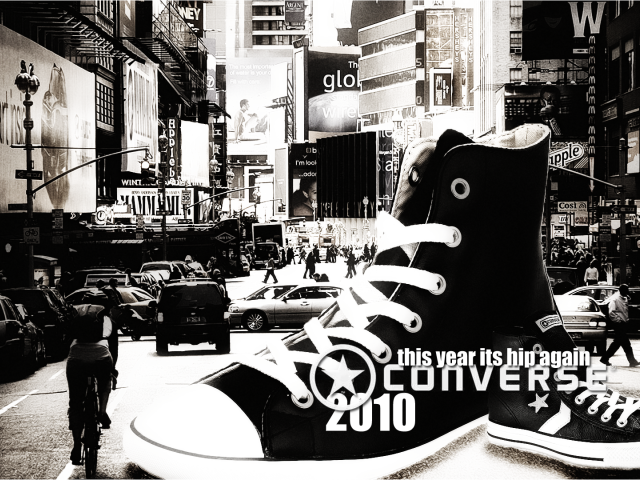 Большая обувь от Converse
