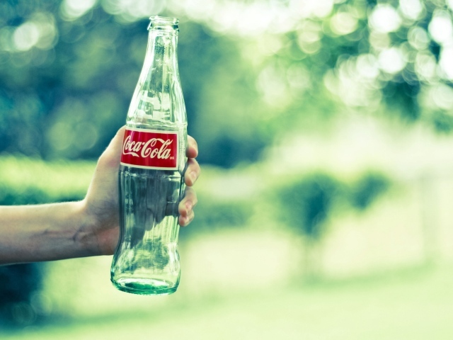 Бутылка от Coca Cola