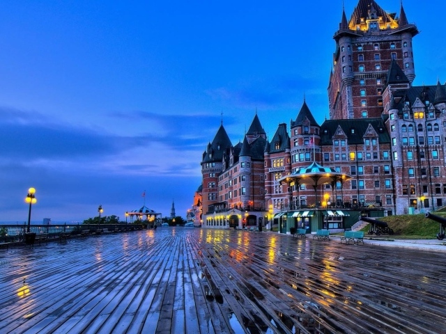 Набережная после дождя