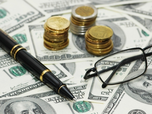 Очки на американских долларах