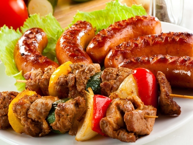 Обжаренные сосиски