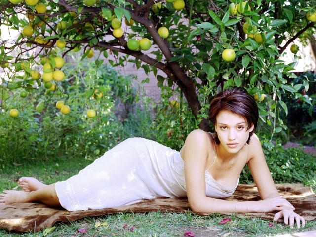 Актриса Джейсика Алба