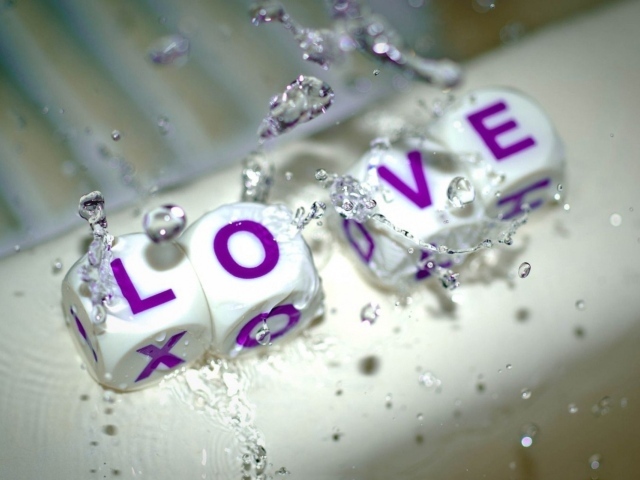 Любовь из кубиков