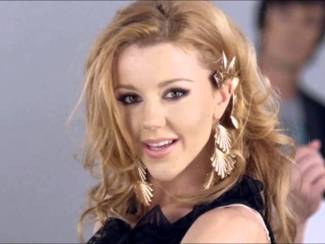 5ivesta Family солистка 