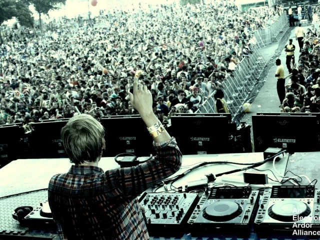 Новая песня Avicii