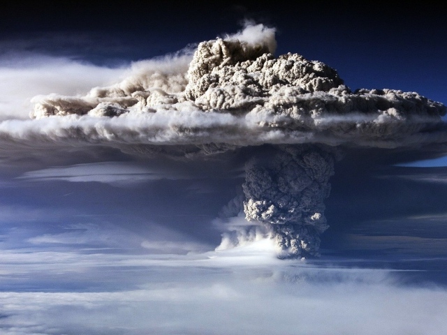 Извержение вулкана в Чили