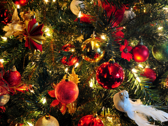 Украшение новогодней елки в год Лошади