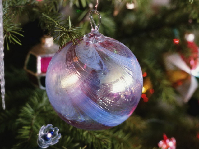 Пушистая елка на Новый Год 2014