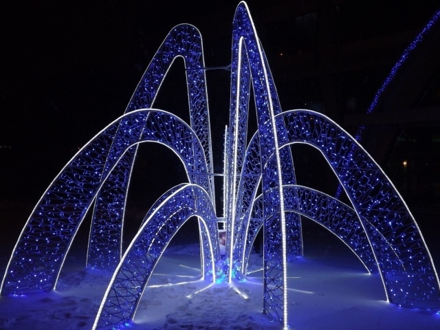 Светящиеся гирлянды