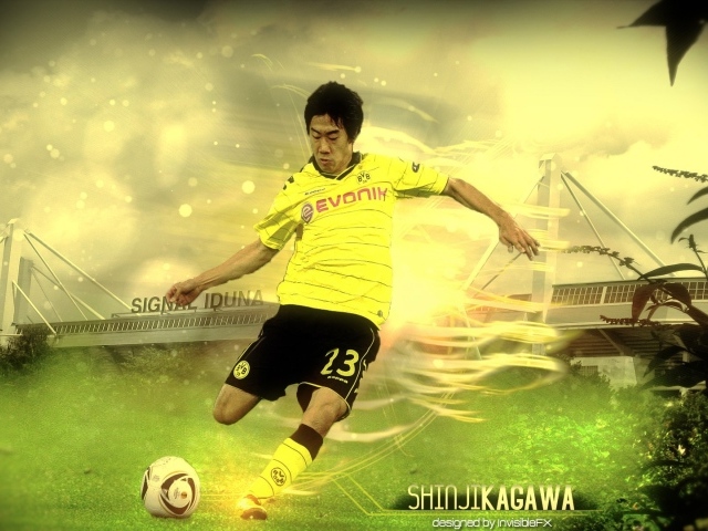 Футболист японец