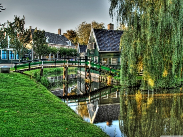 Мост в Голландии