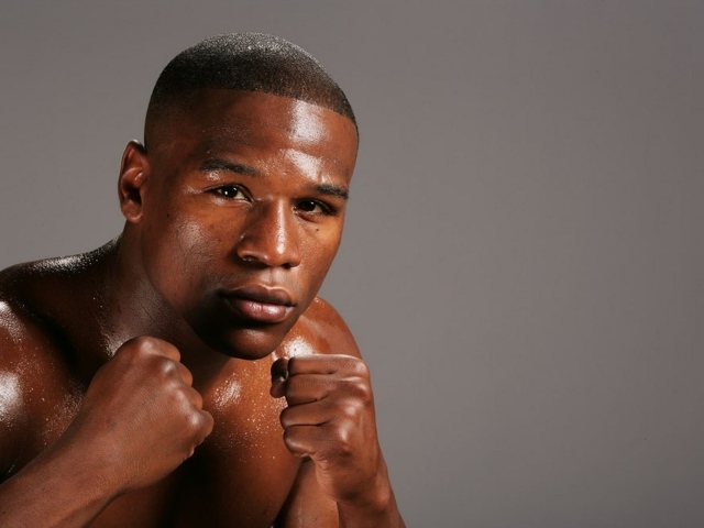 Боксер Флойд Мэйуэзер-младший крупным планом