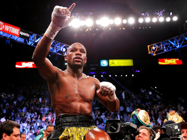 Победитель Флойд Мэйуэзер-младший