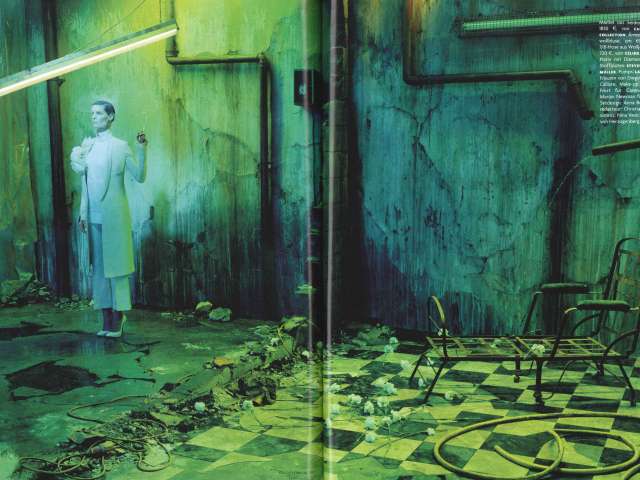 Призрак женщины в заброшенном доме