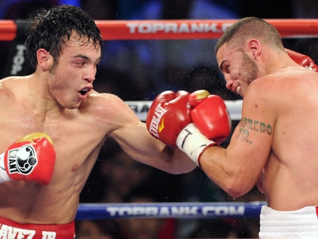 Хулио Сезар Чавес-Sr