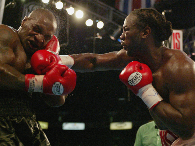 Легендарный боксер Леннокс против Майка Тайсона