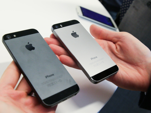 New Iphone 5S и Iphone 5, сравнение 
