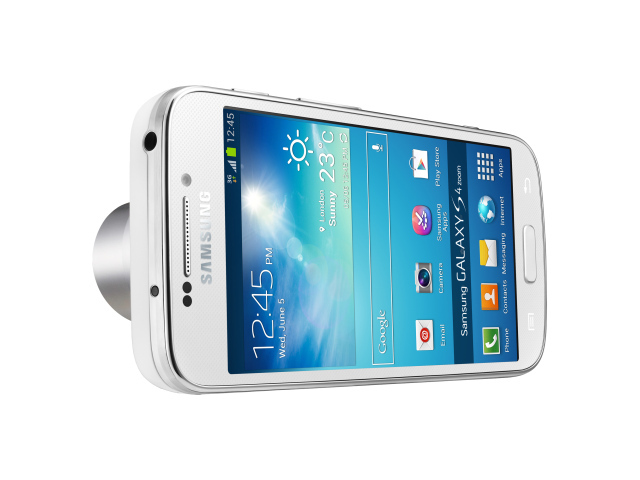 Новый Samsung Galaxy S4 Zoom, рекламное фото