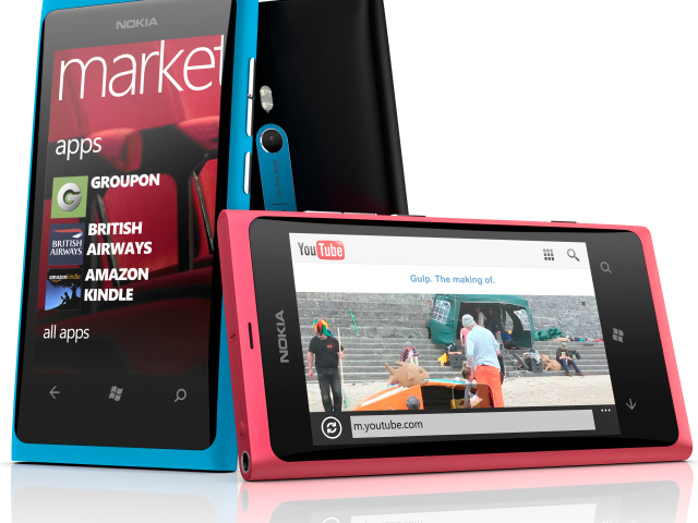 Nokia Lumia 800, рекламное фото