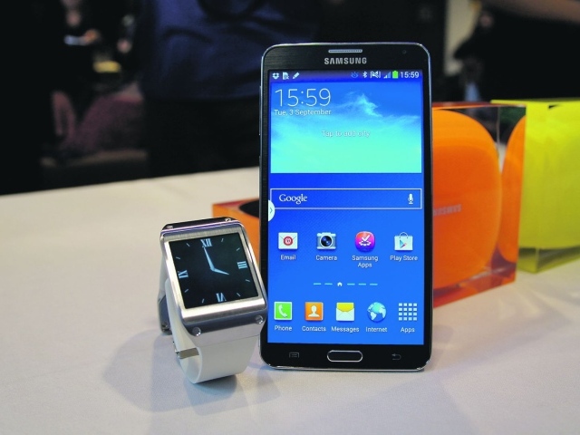 Samsung Galaxy Note 3 и Samsung Galaxy Gear