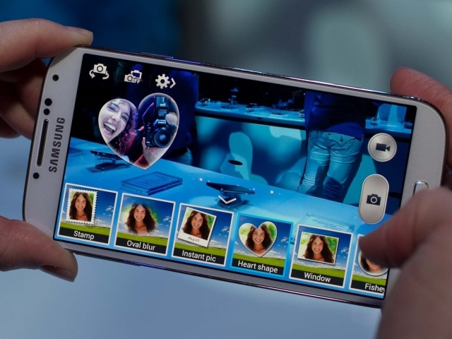 Samsung Galaxy S4, интерфейс камеры
