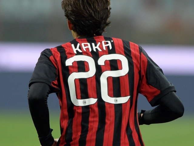 Незаменимый игрок Милана Кака номер 22