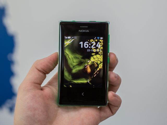 Новая Nokia Asha 503