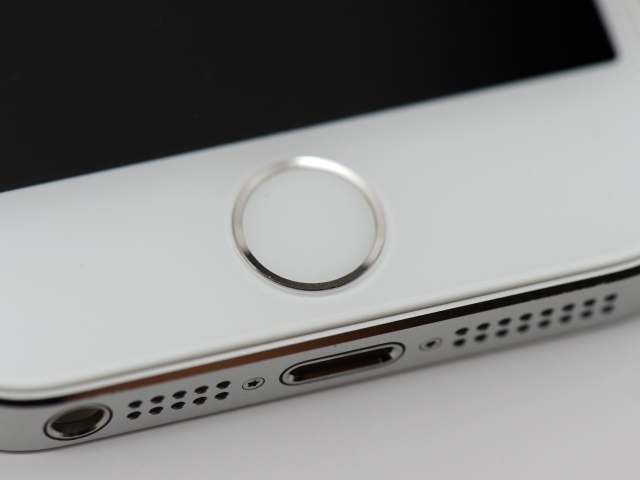 Белый Iphone 5S, сенсор отпечатков пальцев