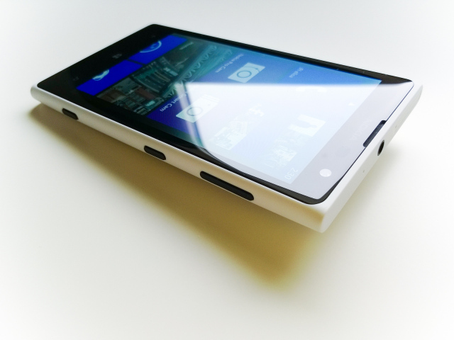 Камерофон Nokia Lumia 1020, белый цвет