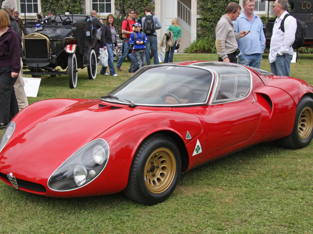 Дизайн автомобиля Alfa Romeo 33