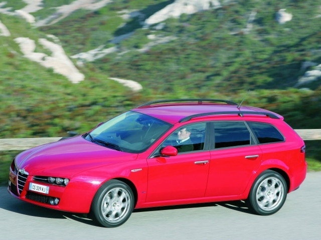 Новый автомобиль Alfa Romeo 159