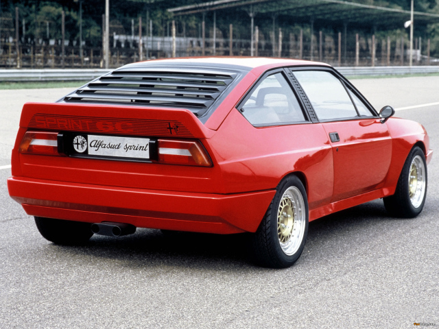 Новая машина Alfa Romeo alfasud