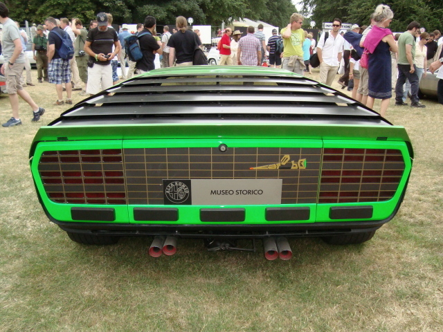 Надежная машина Alfa Romeo carabo