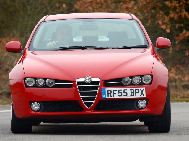 Тест драйв автомобиля Alfa Romeo 159