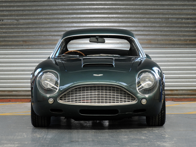 Дизайн автомобиля Aston Martin db4