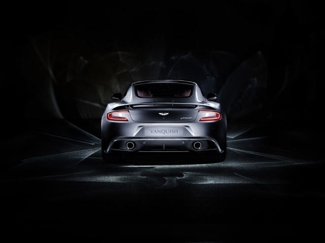 Дизайн автомобиля Aston Martin 2014