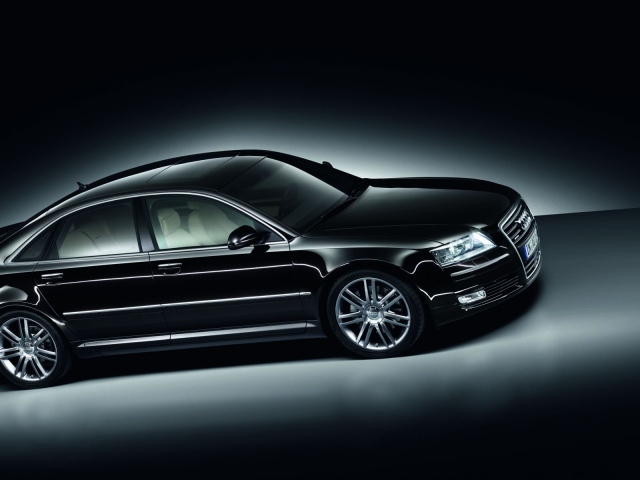 Фото автомобиля Audi а8
