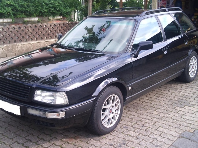 Тест драйв автомобиля Audi 80