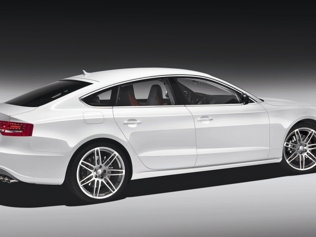 Тест драйв автомобиля Audi a5