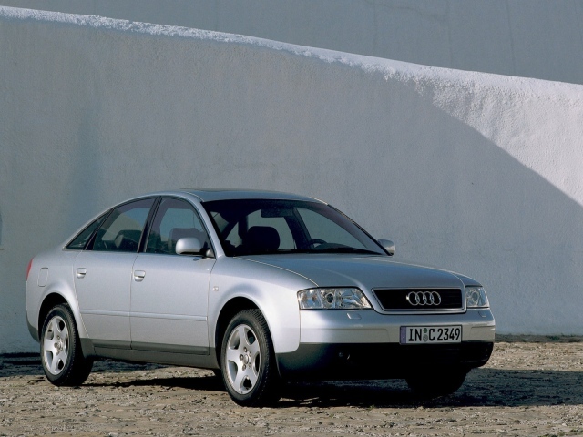 Тест драйв автомобиля Audi c5